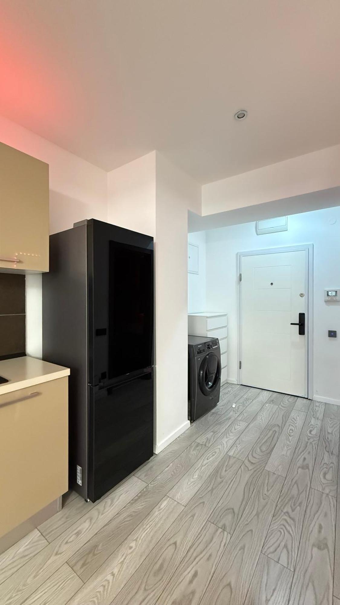 Central Deluxe By Rh Living บูคาเรสต์ ภายนอก รูปภาพ