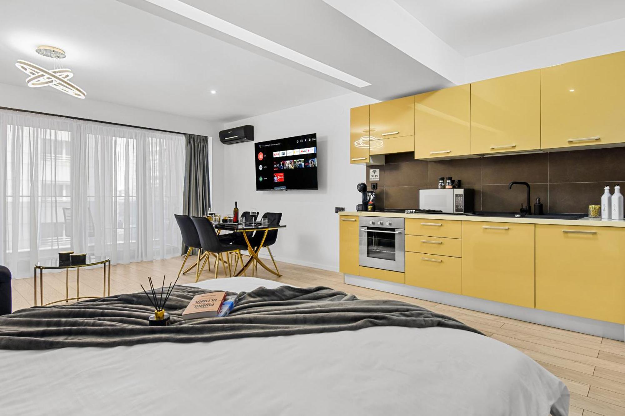 Central Deluxe By Rh Living บูคาเรสต์ ภายนอก รูปภาพ